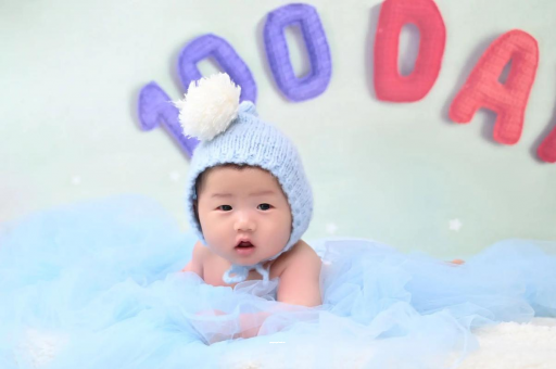 枣庄宝宝脸上起红疹子